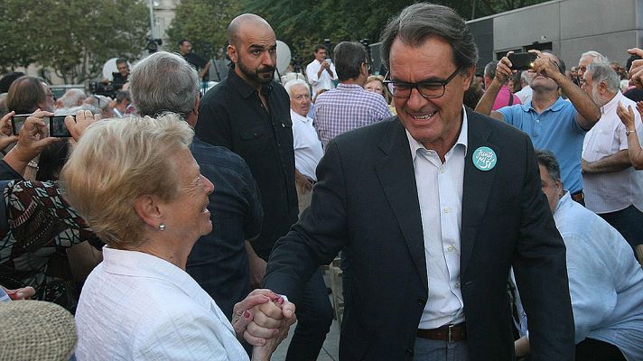 Telediario 1 - Junts pel Sí ironiza a costa de Rajoy por la cuestión de la nacionalidad española