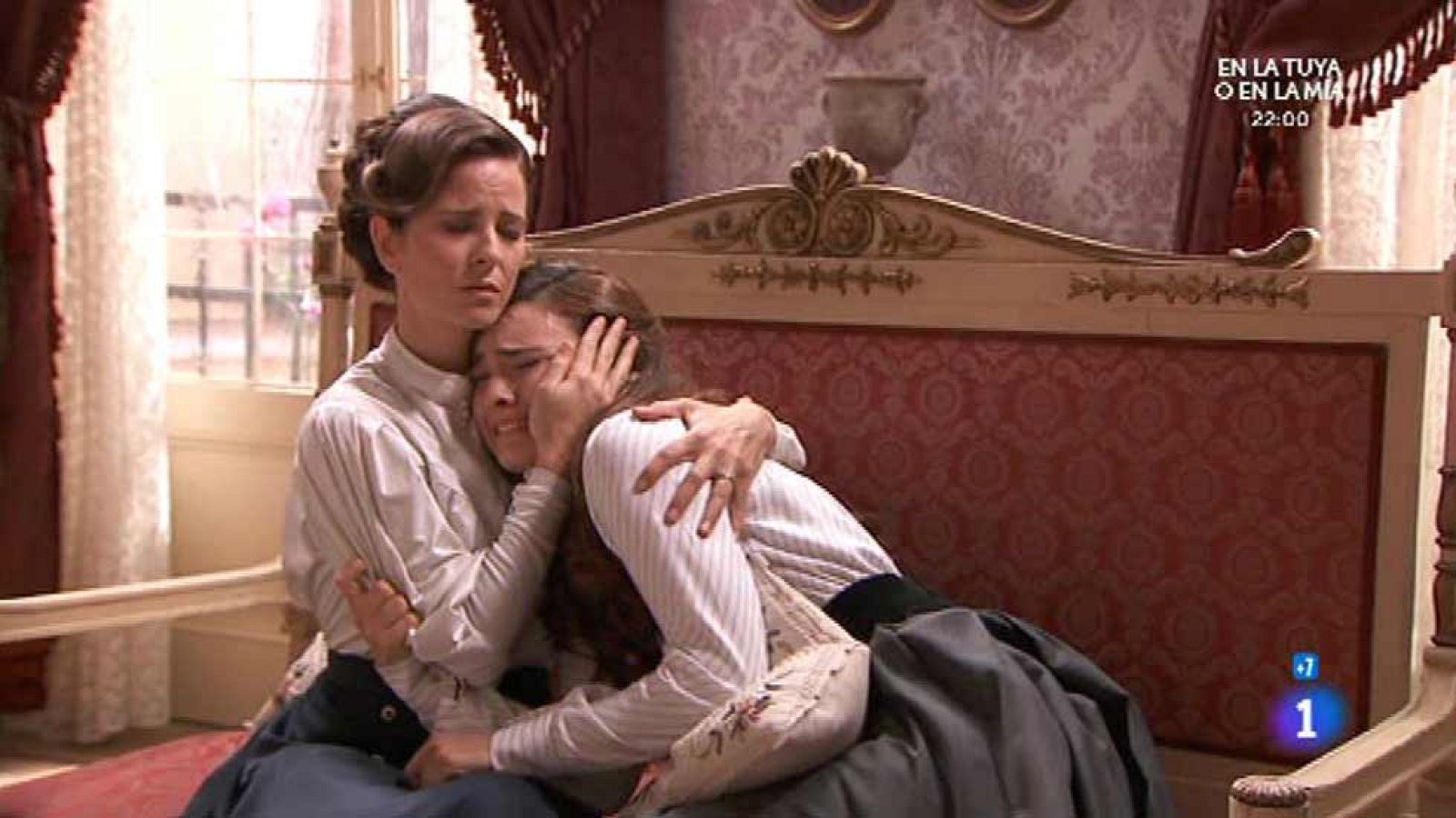 Acacias 38 - Leonor le cuenta a Juliana el secreto de Claudio y Marco