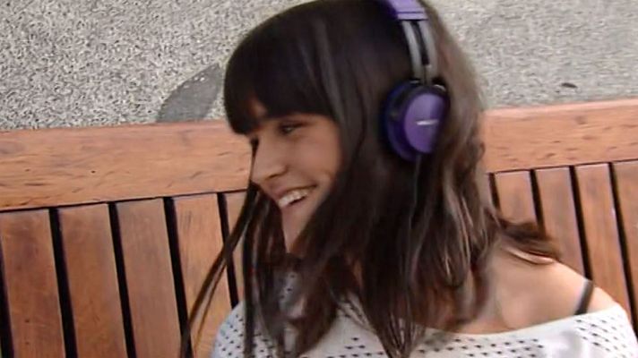 Telediario 1 - Cómo son las canciones que levantan el ánimo