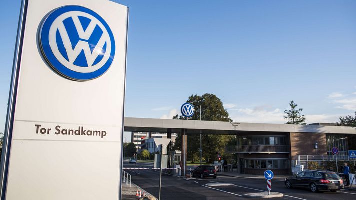 Telediario 1 - La fábrica de Volkswagen en Wolfsburg emplea a 60.000 personas, la mitad de los habitantes de la ciudad