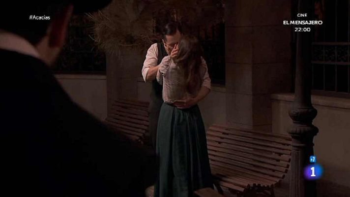 Acacias 38 - Justo ve a Manuela y Germán besándose