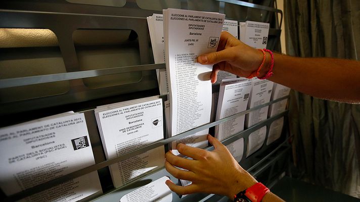 Telediario 1 - RTVE ofrece un amplio despliegue para seguir el 27S