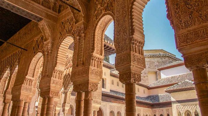 Telediario 1 - Hoy se celebra el día Mundial del Turismo