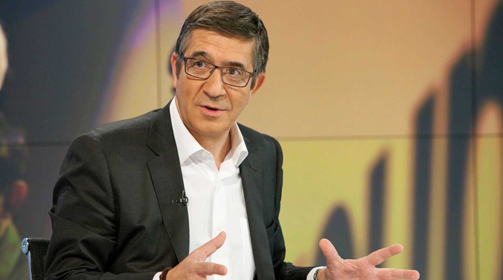 Patxi López: "Iceta es capaz de tender puentes y ha hecho una gran campaña" - Los desayunos | Ver