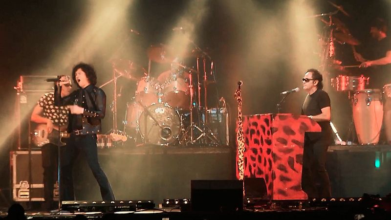 "Bestia azul", Burning y Bunbury en directo - Ver ahora