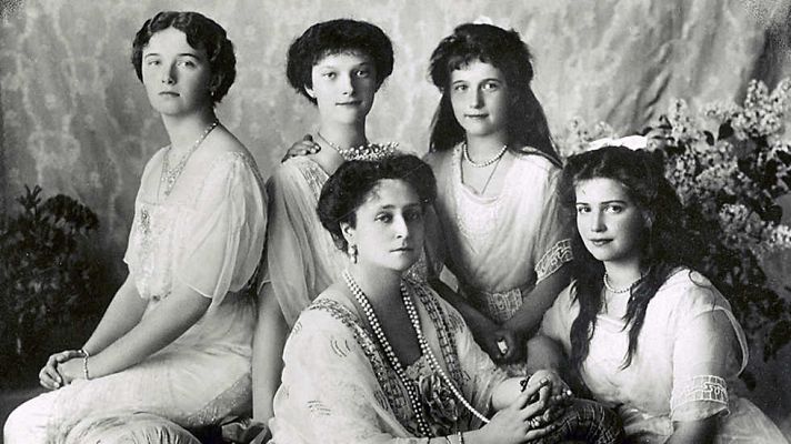 Documenta2 - Los Romanov. Esplendor y ocaso de una dinastía