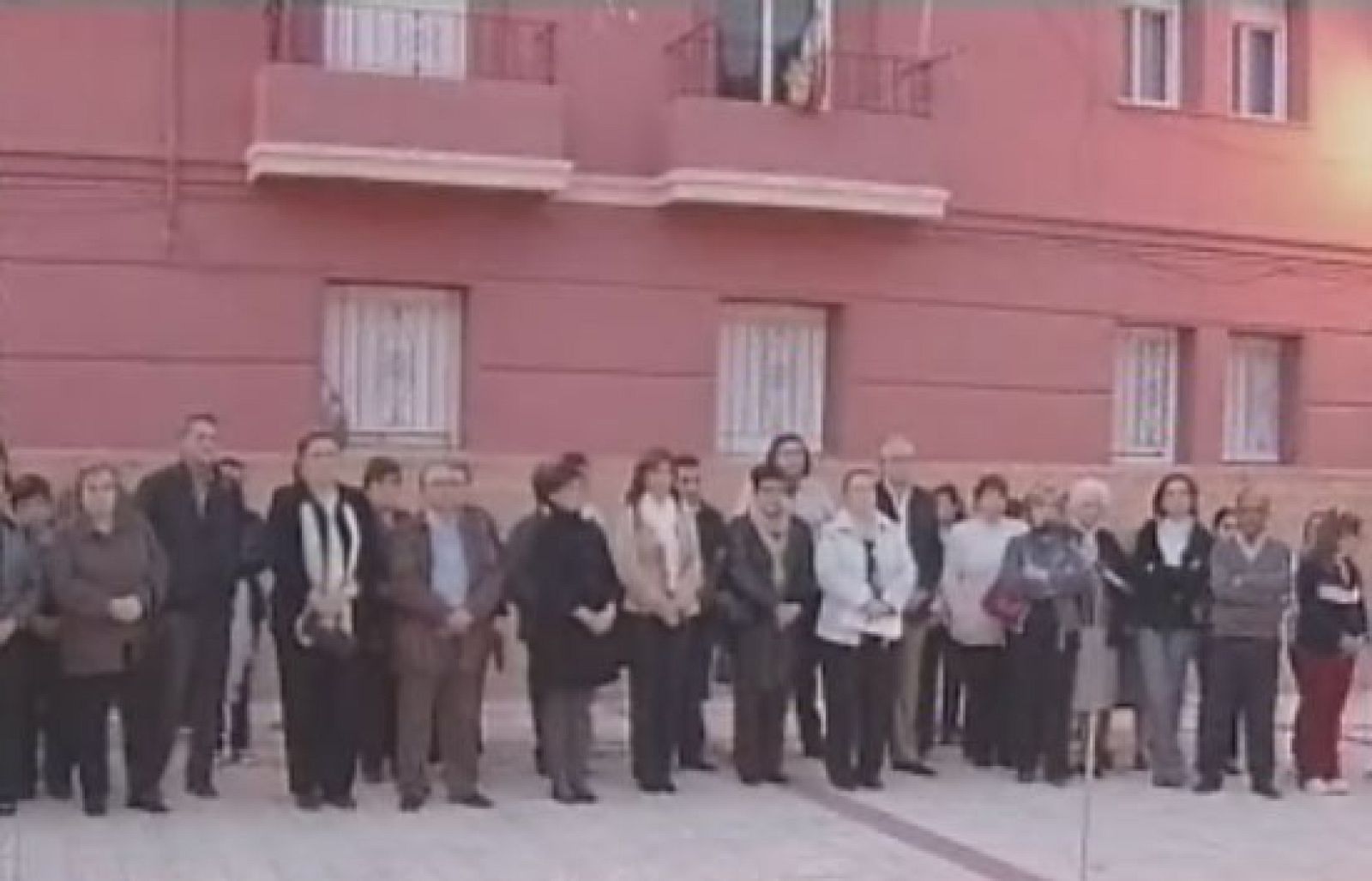 Concentración en Murcia para protestar por la muerte de dos mujeres asesinadas | Ver