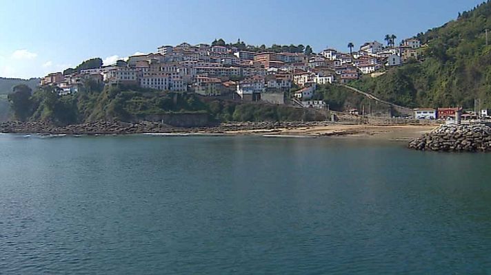 Telediario 1 - Los 35 pueblos reconocidos como los más bonitos de España celebran su día