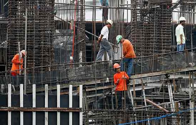  - El paro sube un 37% en un año