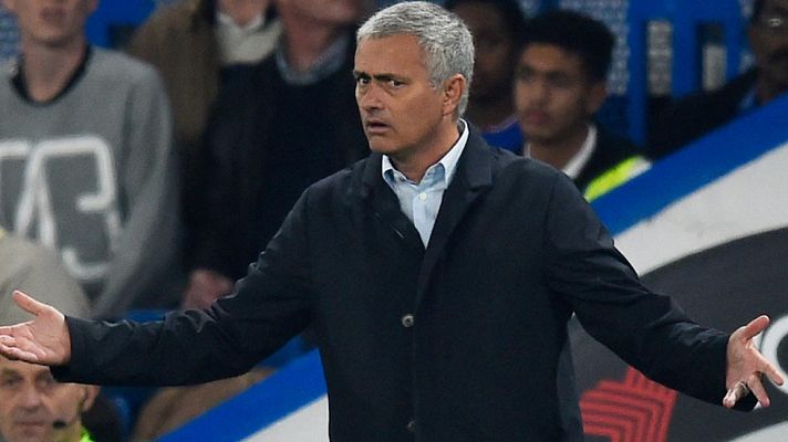 Telediario 1 - Mourinho: "El Chelsea no puede tener un entrenador mejor que yo"
