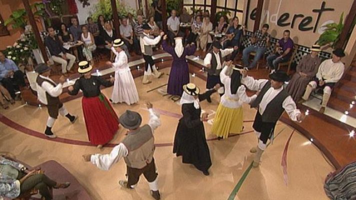 Tenderete - Tenderete - 04/10/2015 Con Los Campitos y el timplista Alberto González