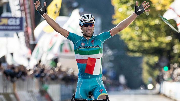 Telediario 1 - Nibali reina en Lombardia