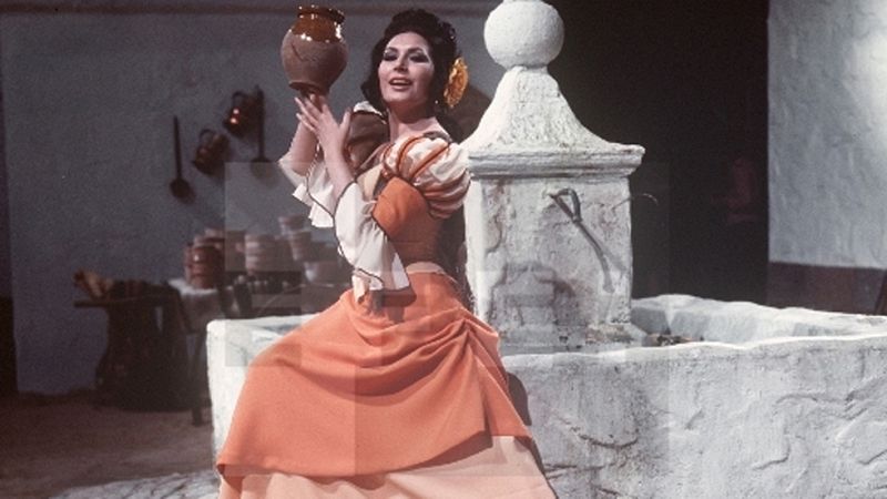 Cine de barrio - Segundo aniversario del programa y presentaciónde 'Lola la piconera' con Rocío Jurado