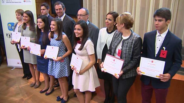 Telediario 1 - Día de la Educación Financiera