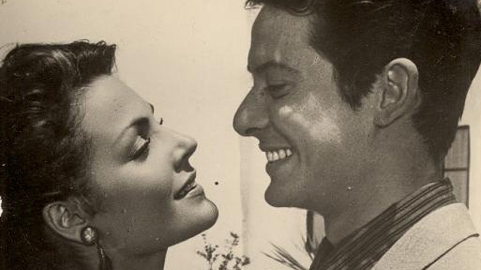 Cine de barrio - Presentación de 'Pan, amor y Andalucía'