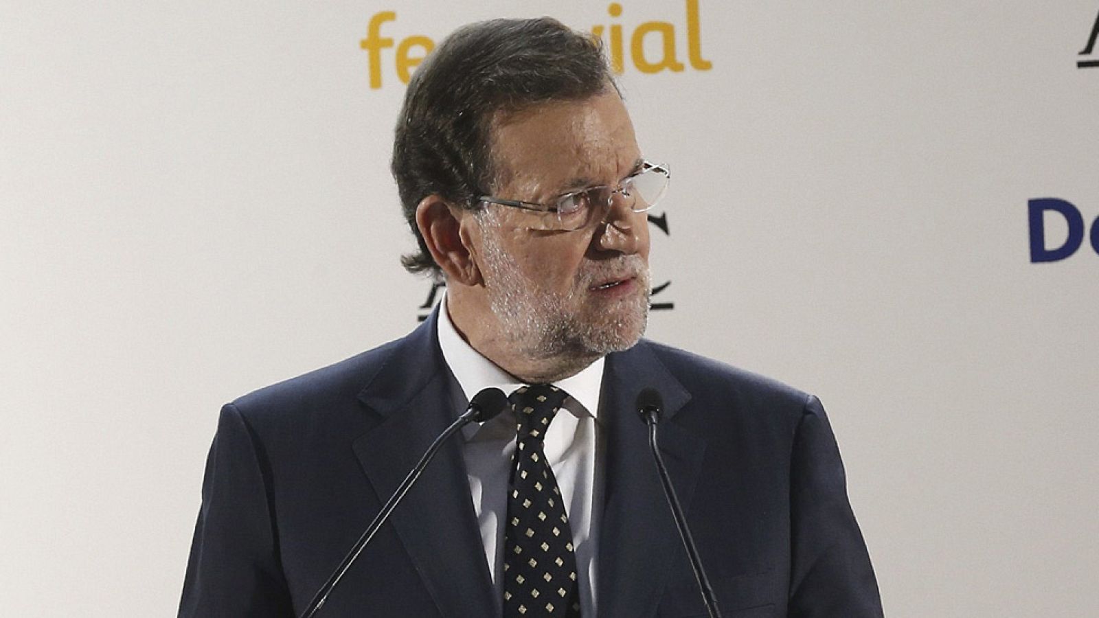 Rajoy presenta al PP como la única fuerza política capaz de consolidar la recuperación económica - La tarde en 24h | Ver
