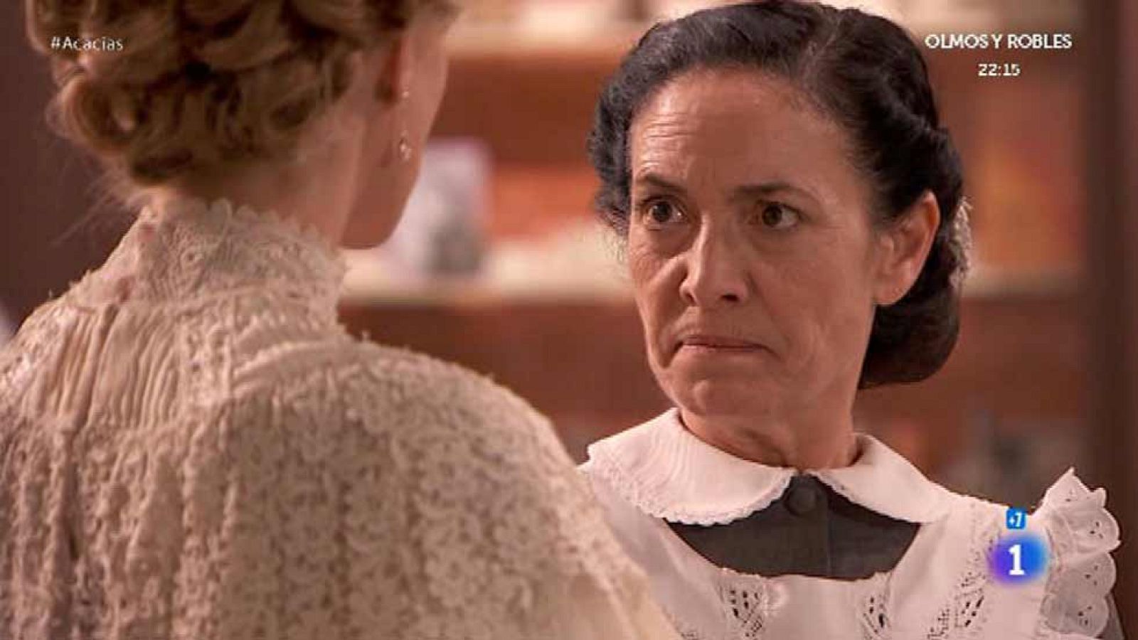 Acacias 38 - Fabiana le dice a Cayetana que no se acerque a Rita