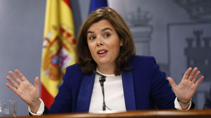 Informativo 24h - Sáenz de Santamaría pide colaboración "a todos" para esclarecer el corte en el AVE catalán