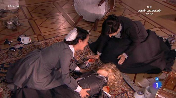 Acacias 38 - Los vecinos encuentran a Cayetana malherida