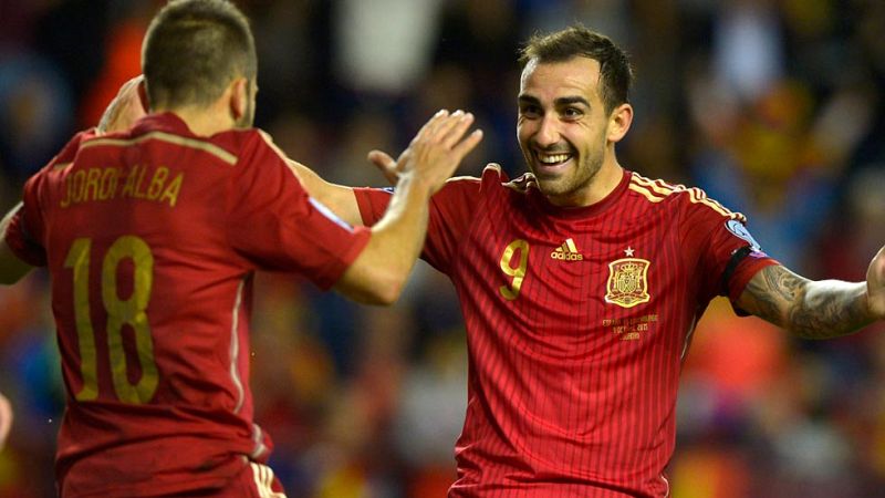 Alcácer hace su segundo, tercero de la Roja (3-0)