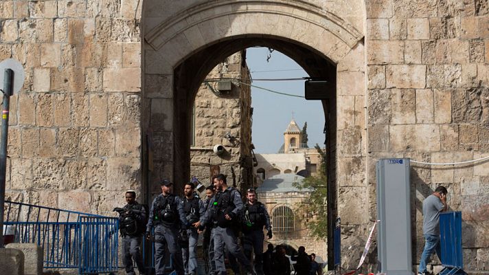 Telediario 1 - Esta mañana ha muerto otro palestino tras intentar agredir a un policía