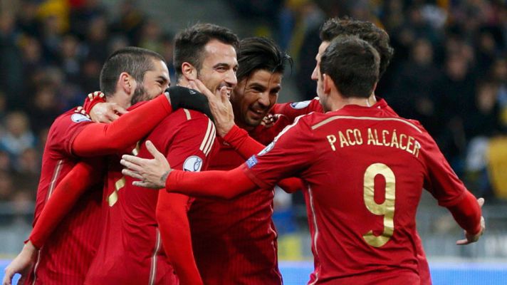 Informativo 24h - España cierra con triunfo en Ucrania y exhibición de De Gea