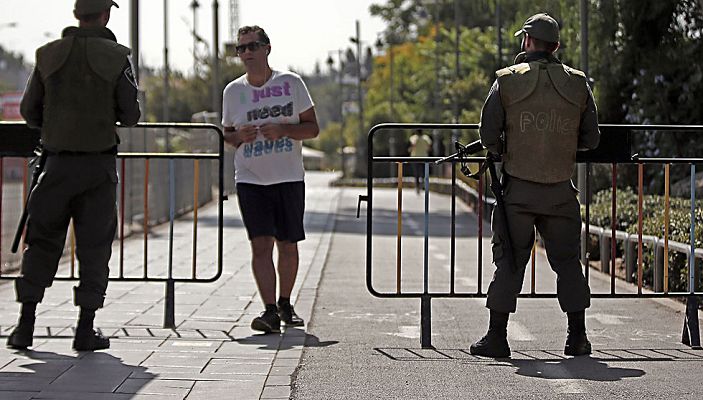 Telediario 1 - Israel despliega fuerzas de seguridad para frenar los ataques palestinos