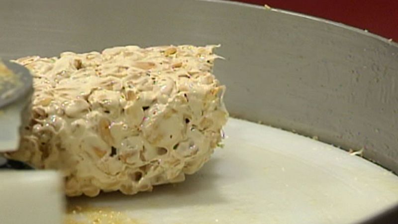 El alto precio de la almendra preocupa al sector del turrón