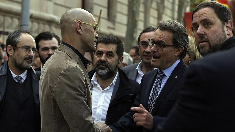 Los partidos soberanistas y el PSC rechazan el juicio a Mas