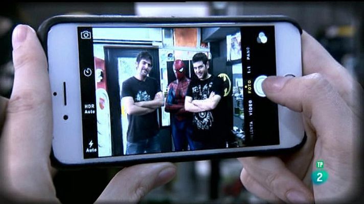 Atención obras - Estopa, amantes del cómic