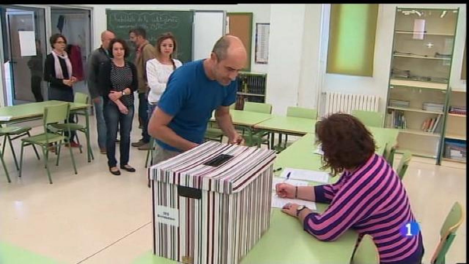 Devers 3.300 docents de les Balears han dit no a l'acord d'Educació per desconvocar la vaga.