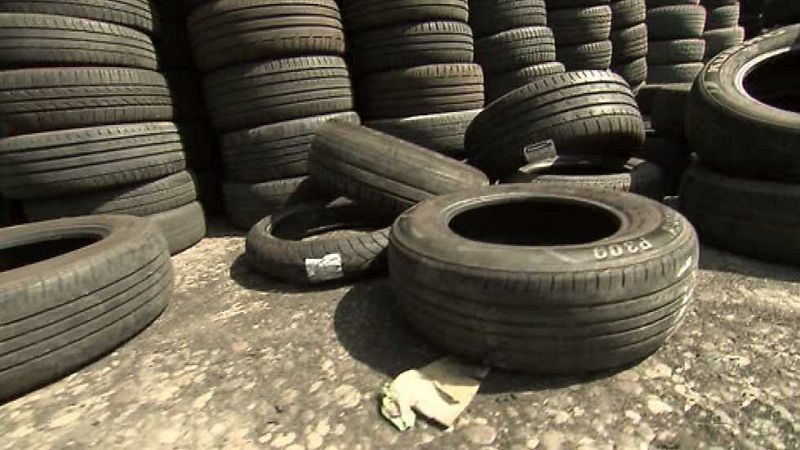 El escarabajo verde - Reciclaje sobre ruedas (octubre 2015)