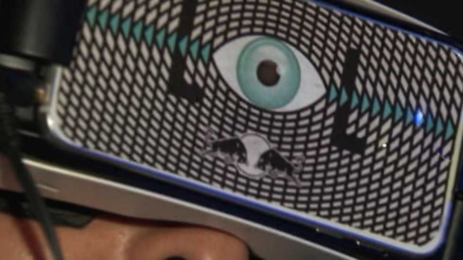 Zoom Net - Love of lesbian, MediaTek y Assassin's Creed Syndicate - ver ahora