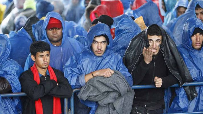 Telediario 1 - Telediario Matinal en 4' - 20/10/15