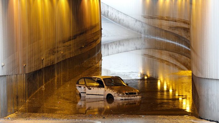 Telediario 1 - Telediario Matinal en 4' - 21/10/15