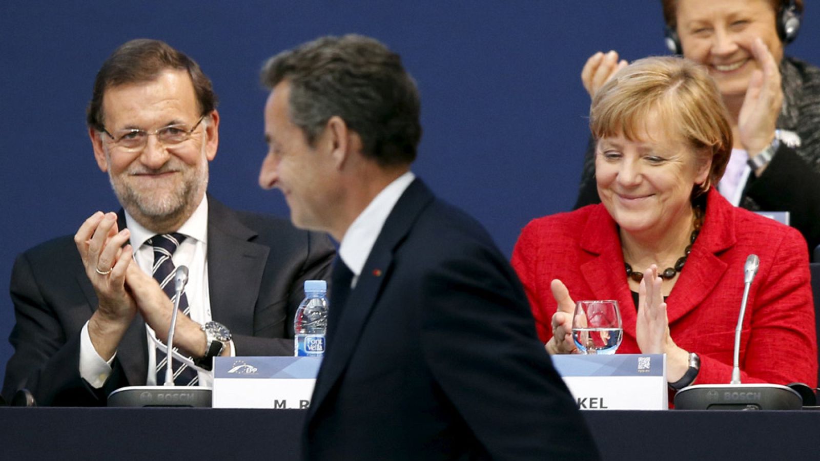 Merkel y Sarkozy respaldan a Rajoy en el Congreso del PPE | Ver