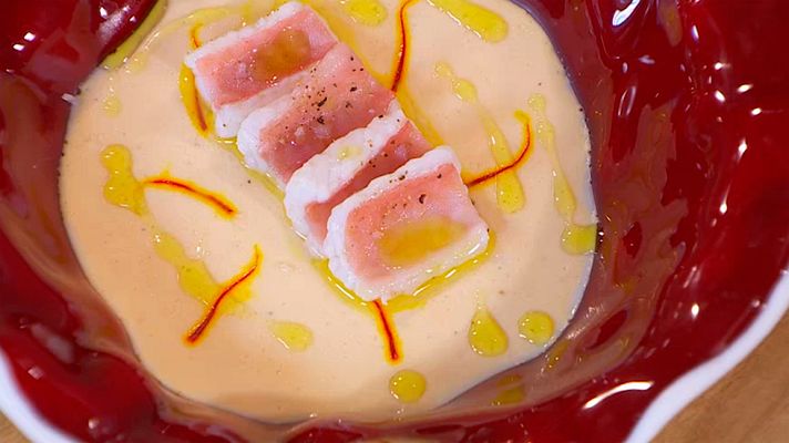 Torres en la cocina - Receta de flan de cintas y azafrán