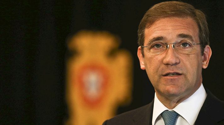 Telediario 1 - El conservador Passos Coelho inicia la formación del nuevo ejecutivo en Portugal