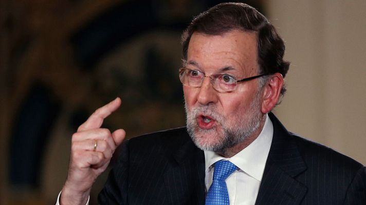 Telediario 1 - Rajoy: 'Debe gobernar el que tiene más apoyos y la gente reflexionar sobre el uso de su voto'
