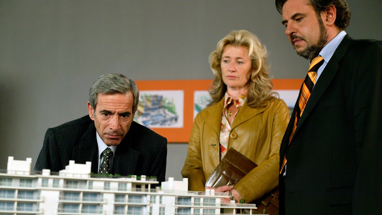 Cuéntame cómo pasó - T10 - Episodio 11: Vender o no vender, esa es la cuestión