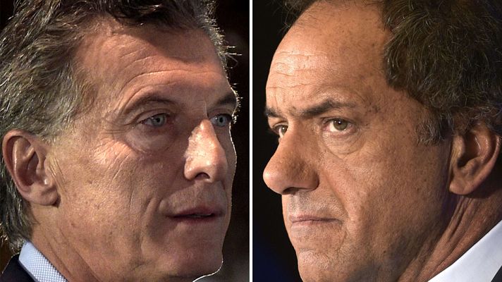 Telediario 1 - Macri y Scioli lanzan la carrera para convencer a los indecisos de Argentina en la segunda vuelta