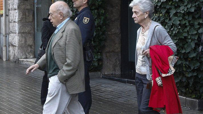 Telediario 1 - Operación policial contra los Pujol