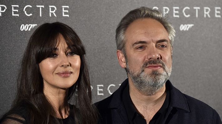 Telediario 1 - Sam Mendes y Monica Bellucci presentan la nueva película de James Bond en Madrid