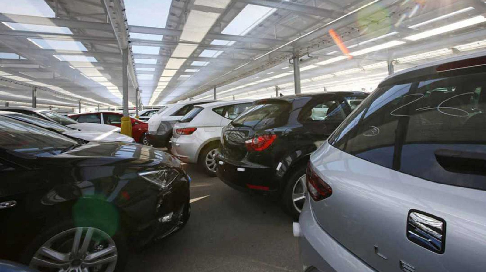 Seat no renovará 90 contratos temporales para el Audi Q3 | Ver