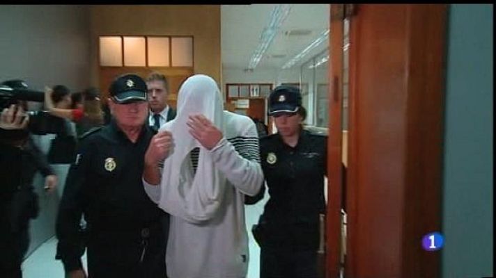 Informatiu Balear - 6 policies locals en presó incondicional per corrupció