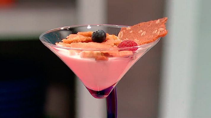 Cocina con Sergio - Yogur con crujiente de avena