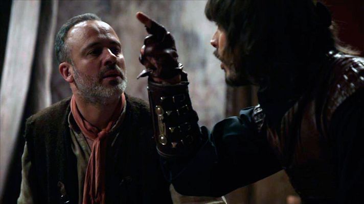 Águila Roja - La bronca entre Sátur y Gonzalo