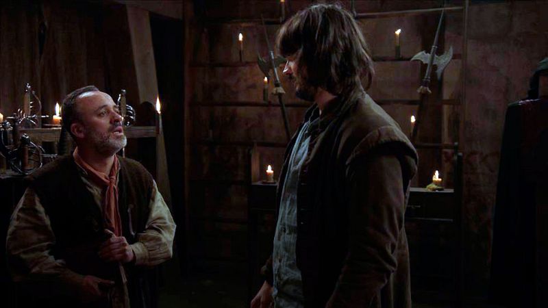 �guila Roja - S�tur quiere ir a la universidad