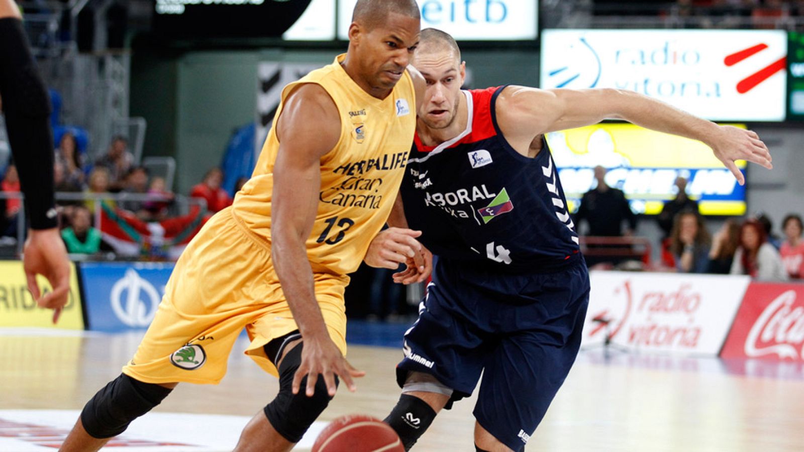 Vuelve a ver las tres mejores jugadas de la cuarta jornada de la Liga Endesa. Herbalife Gran Canaria perdió, pero el número uno en jugadas espectaculares es para ellos.