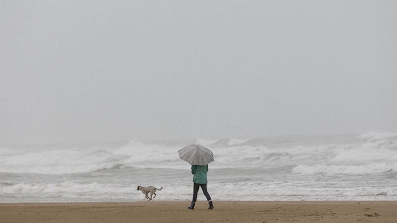 Precipitaciones localmente fuertes en el sur de Andalucía y en Cataluña